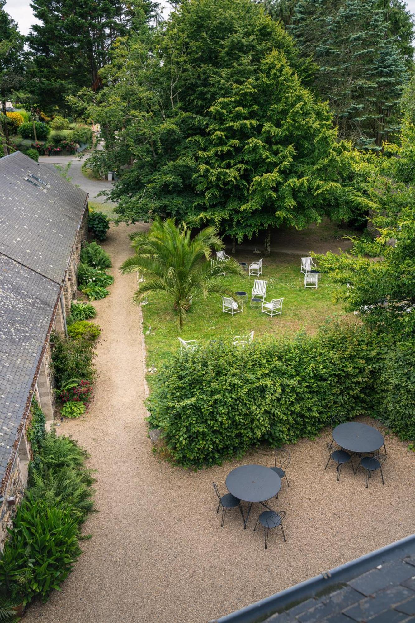 Hotel Kastell Dinec'H Minihy-Tréguier Exterior photo